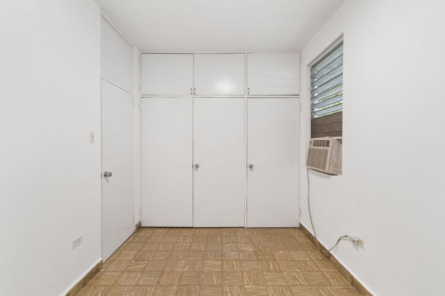 Calle Central #659 Apt 1 Cond Gomez Meltz San Juan 00907 PR