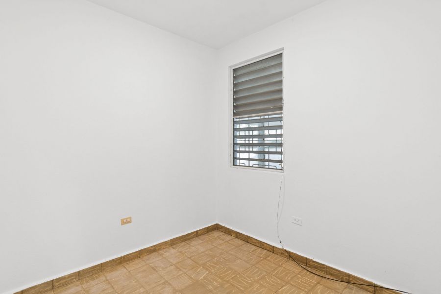 Calle Central #659 Apt 1 Cond Gomez Meltz San Juan 00907 PR