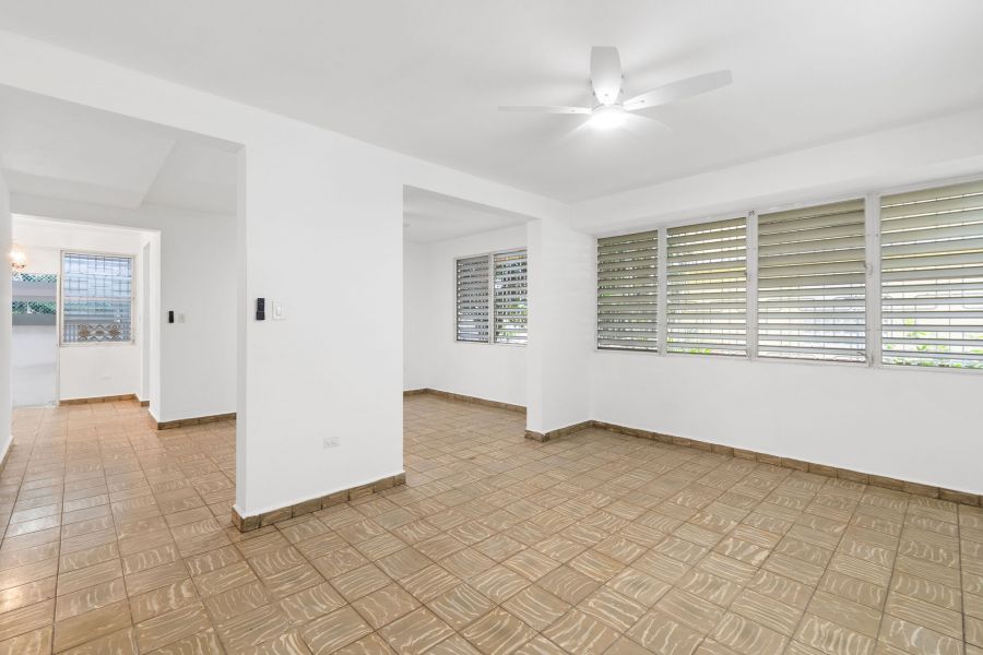 Calle Central #659 Apt 1 Cond Gomez Meltz San Juan 00907 PR