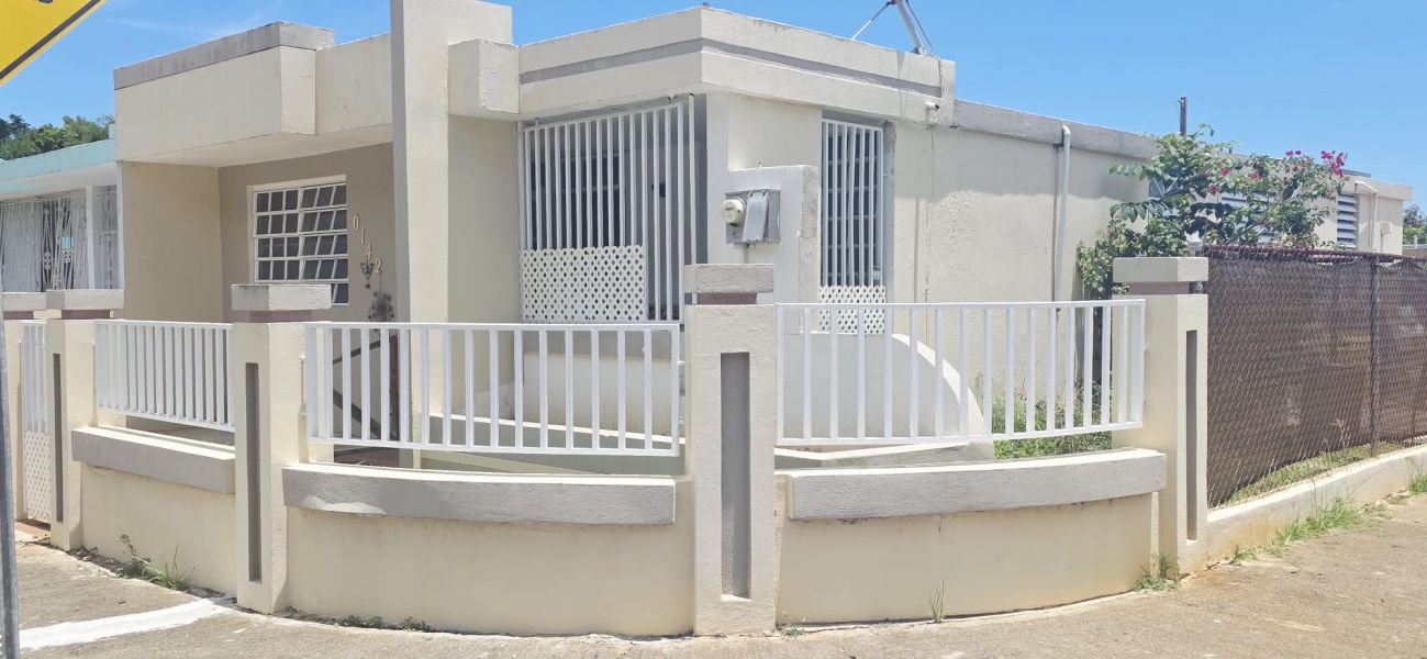 Urb Villa Evangelina Calle 11 0 142, Manati - 4