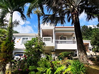 Bo Pasto Sec La Playita Carr 718 Km 3.4 Aibonito 00705 PR