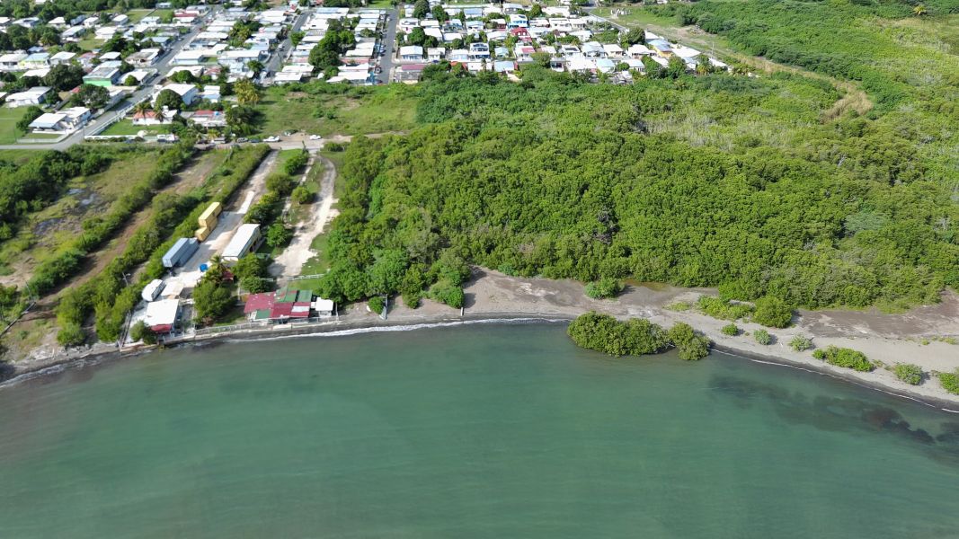 Bo Jauca Solar #7 Playa Clavelina Santa Isabel 00757 PR