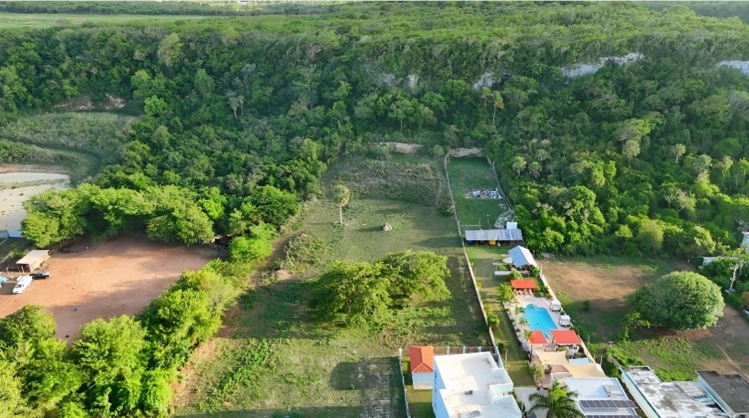 4466 Km 1.6 Bo Bajuras Isabela 00662 PR