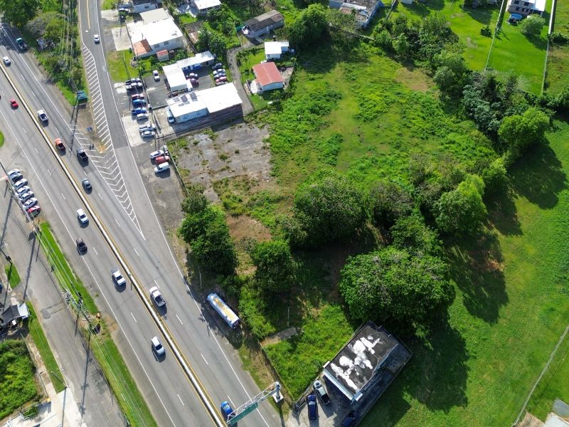 Carr 2 Km 119 Esquina Carr 110 Bo Ceiba Baja Aguadilla 00603 PR
