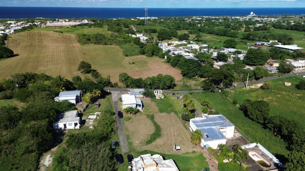 Carr 2 Km 84 Interior Calle Elena Delgado Bo Carri Hatillo 00659 PR