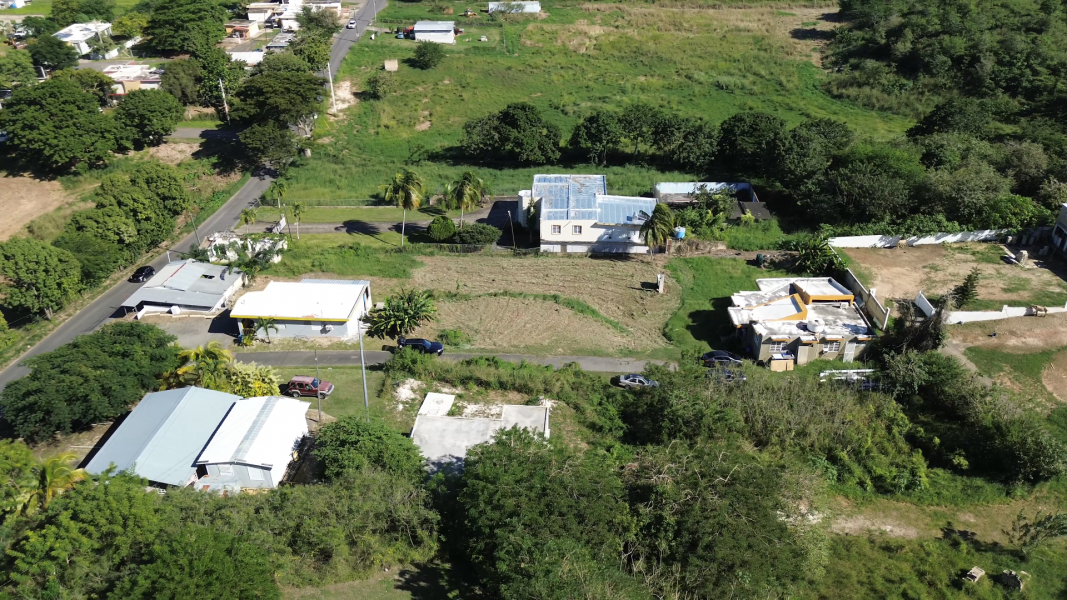 Carr 2 Km 84 Interior Calle Elena Delgado Bo Carri Hatillo 00659 PR