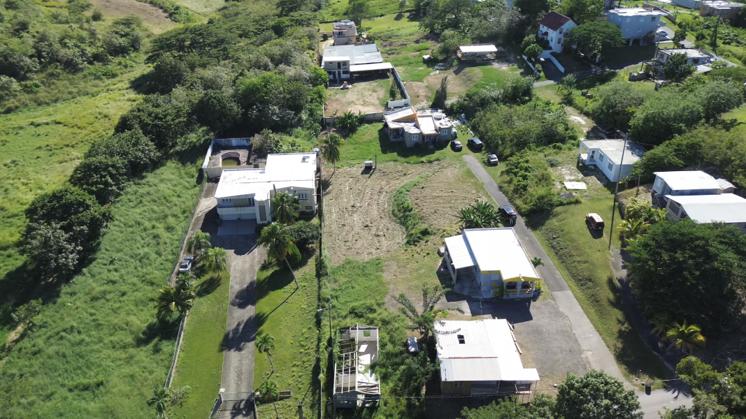 Carr 2 Km 84 Interior Calle Elena Delgado Bo Carri Hatillo 00659 PR