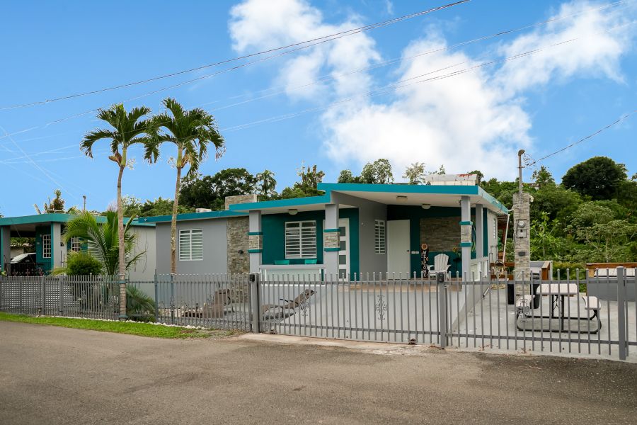 Carr 443 Bo Magos Km 10.5 Int San Sebastian 00685 PR