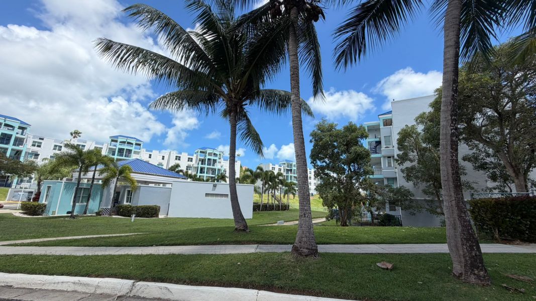 Cond Costa Brava Edif 2 301 Ext Santa Maria Ceiba 00735 PR