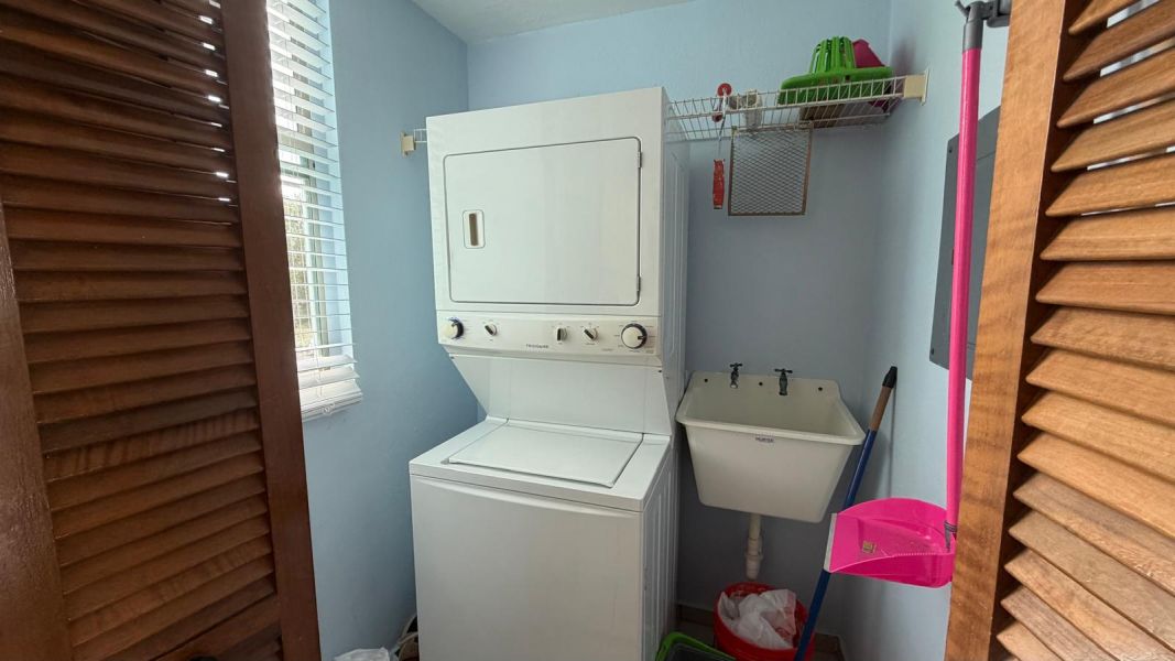 Cond Costa Brava Edif 2 301 Ext Santa Maria Ceiba 00735 PR