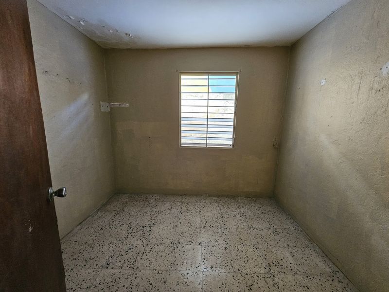 Bo Hato Abajo (san Luis) Calle Angel M Marin 523 Arecibo 00612 PR