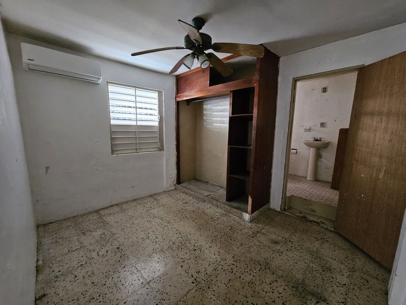 Bo Hato Abajo (san Luis) Calle Angel M Marin 523 Arecibo 00612 PR