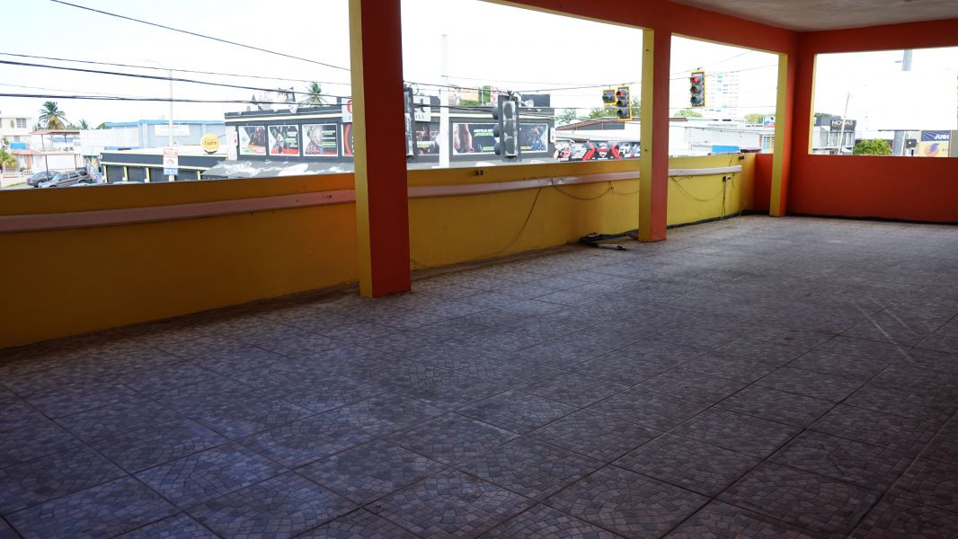 S14 Calle Lealtad Urb Levittown Restaurante El Nue Toa Baja 00949 PR