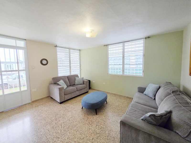 Jardines De Monaco 2 Calle Brazil Calle 8 Manati 00674 PR