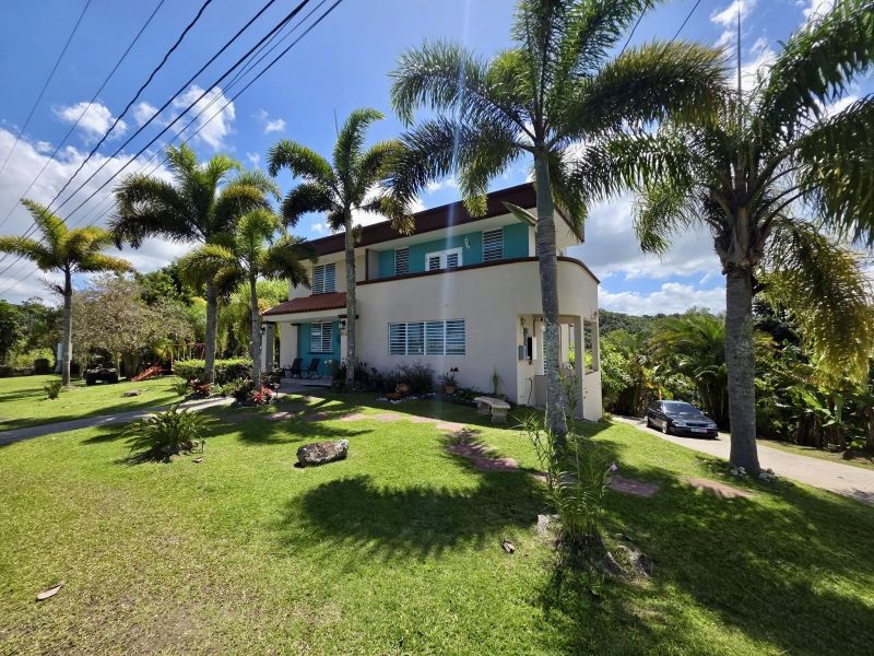 Urb Panorama Bo Llanos Carr 725 Km 1 Aibonito 00705 PR