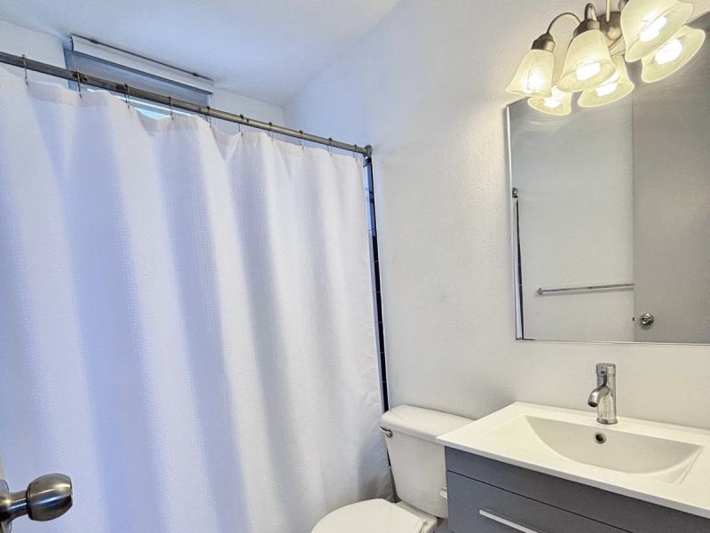 Cond Costa Esmeralda D-302 Ceiba 00735 PR