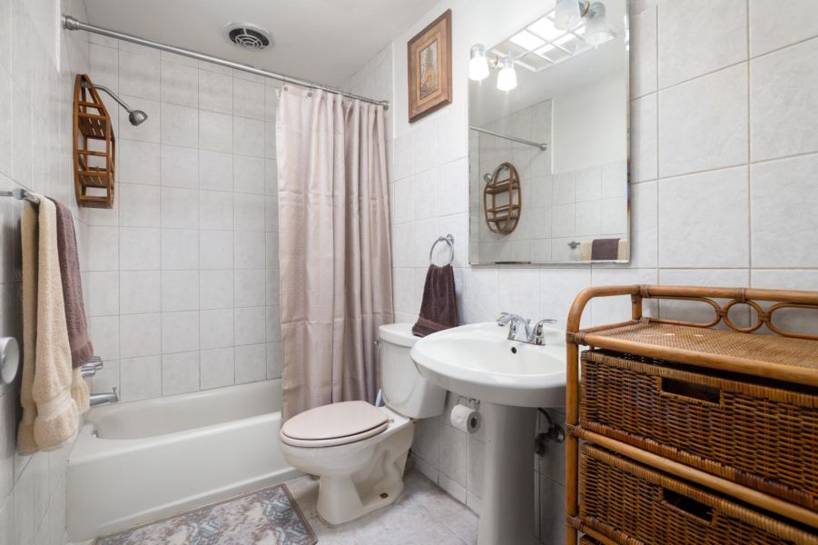 Calle 11 #3 Alturas De Torrimar Guaynabo 00969 PR
