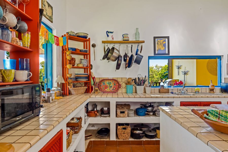 Carr 792 Km 3.5 Sector La Escuelita Bo Sonadora Aguas Buenas 00703 PR