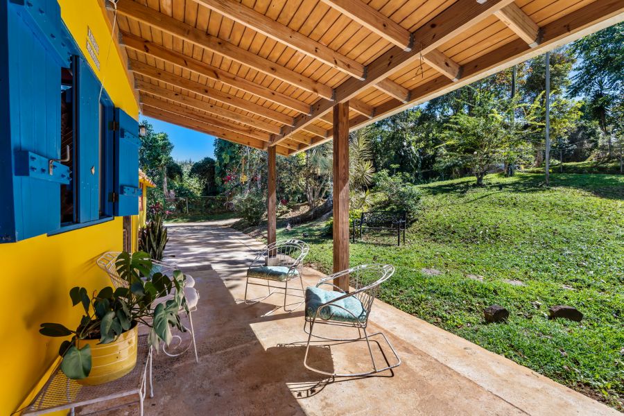 Carr 792 Km 3.5 Sector La Escuelita Bo Sonadora Aguas Buenas 00703 PR