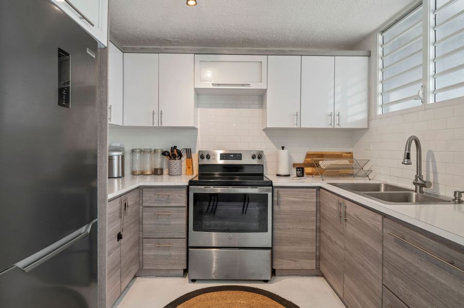 Calle A A-2 Ext Santa Maria Ceiba 00735 PR