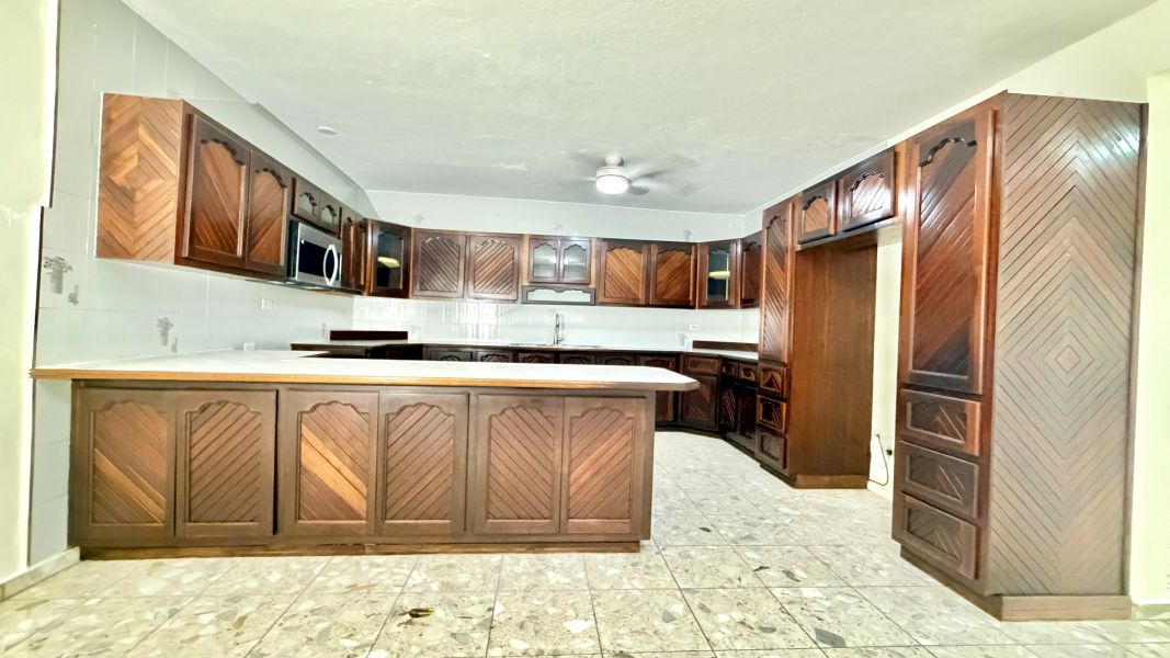 Urb Magnolia Gardens Calle 2 A-16, Bayamon - 3