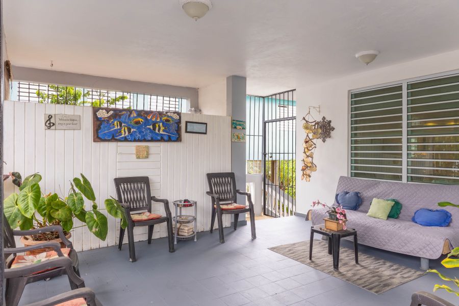 328 Calle 13 Urb Vista Verde, Aguadilla - 8
