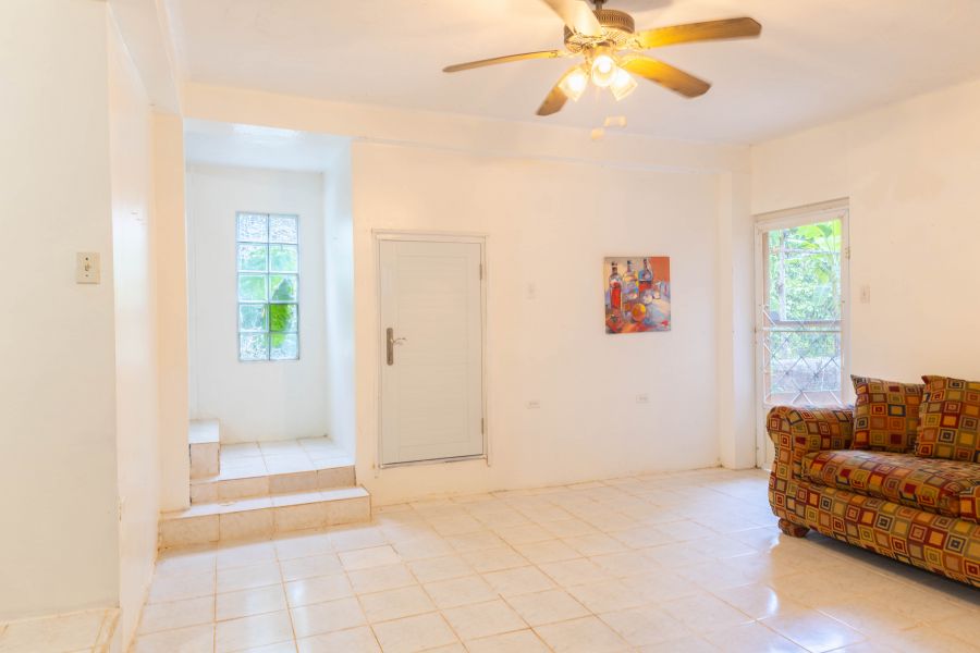 328 Calle 13 Urb Vista Verde, Aguadilla - 13