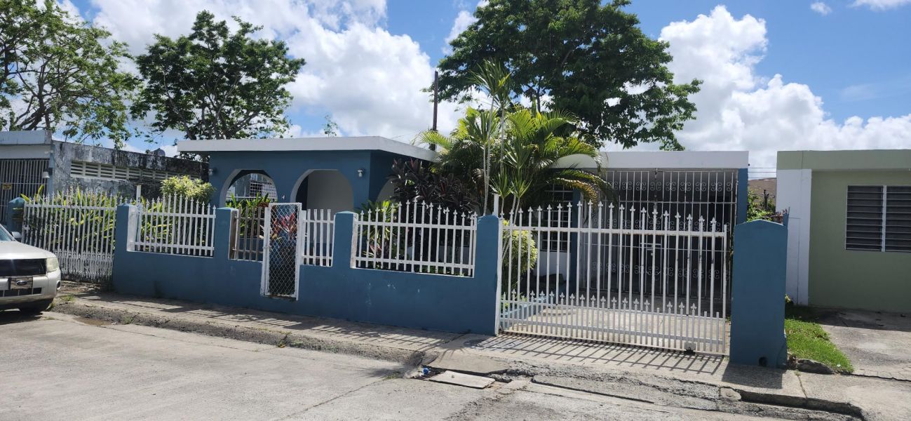 Urb Jardines Pla Calle Santini C-8, Caguas - 11