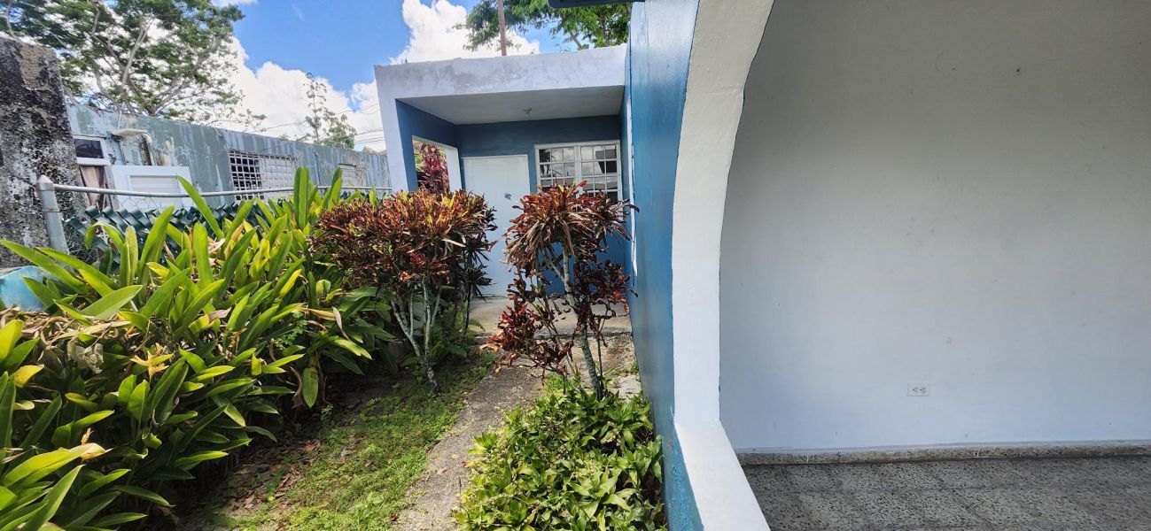 Urb Jardines Pla Calle Santini C-8, Caguas - 4