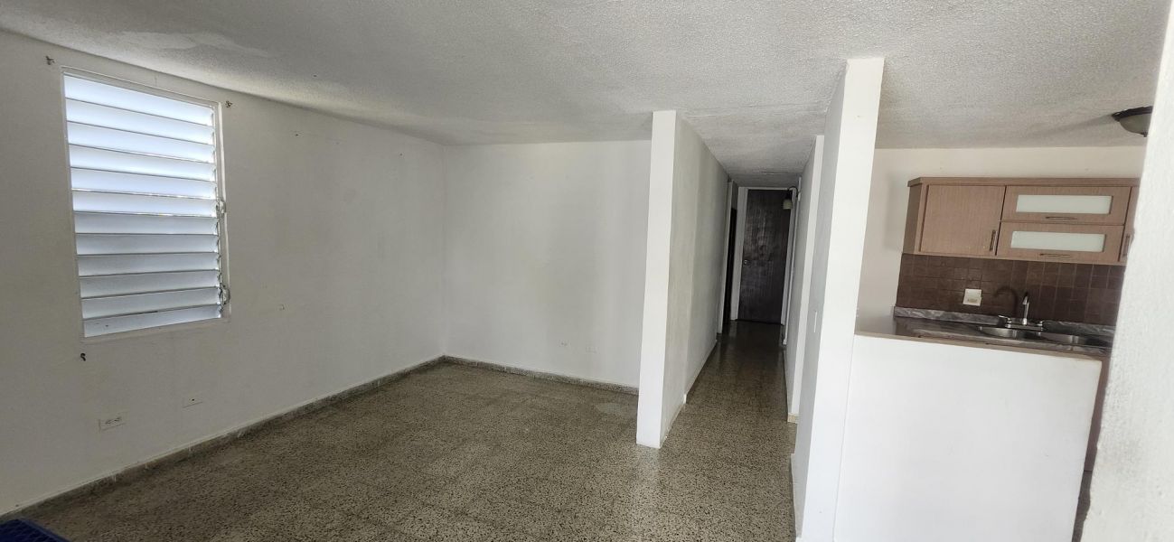 Urb Jardines Pla Calle Santini C-8, Caguas - 6