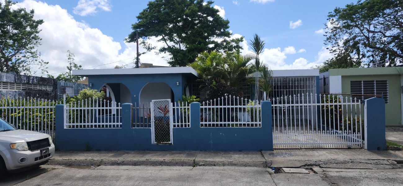 Urb Jardines Pla Calle Santini C-8, Caguas - 1
