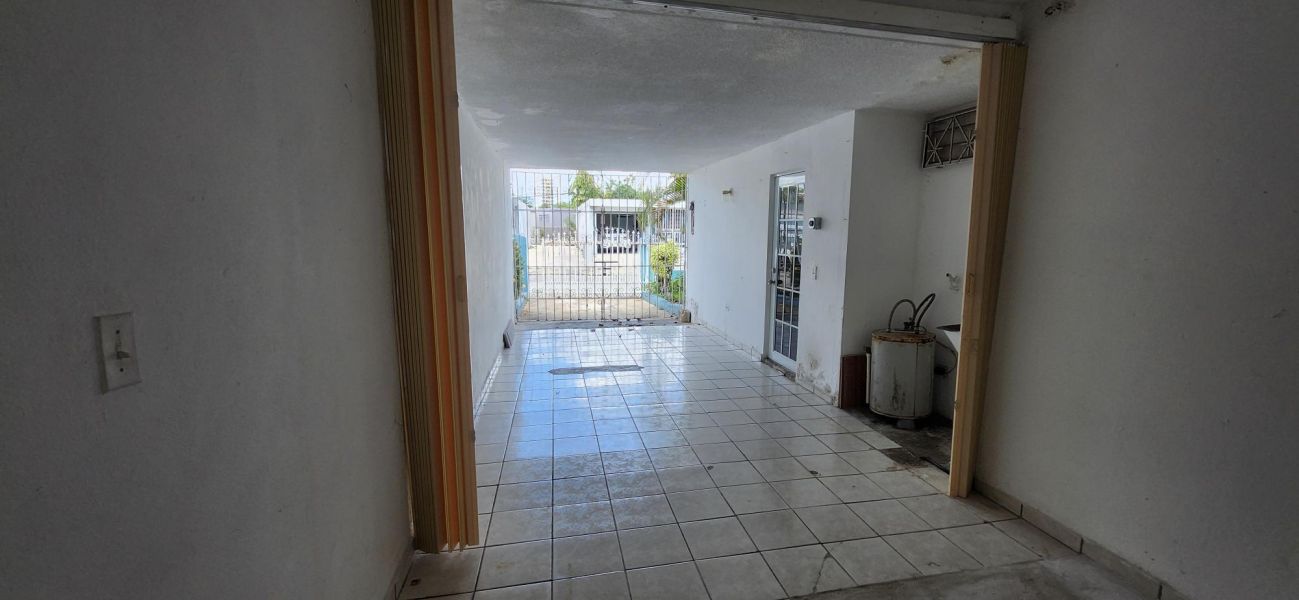 Urb Jardines Pla Calle Santini C-8, Caguas - 7