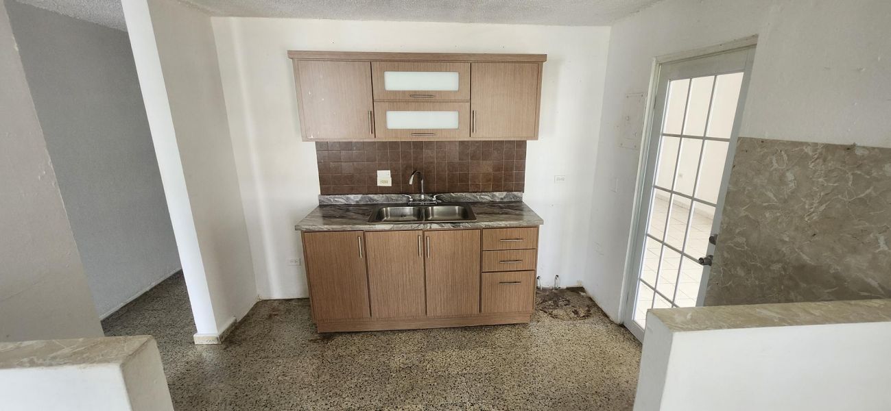 Urb Jardines Pla Calle Santini C-8, Caguas - 8