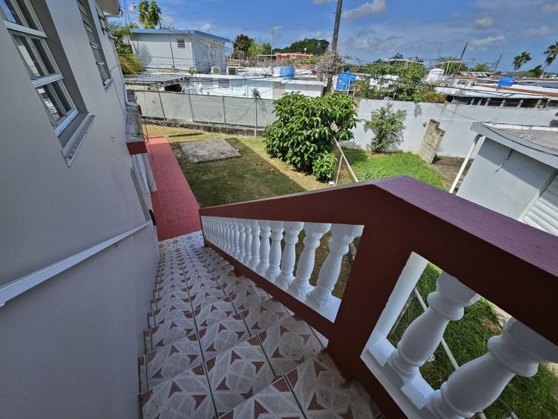 P-1 Calle E 1 Ee 107 Apt 2 Manati 00674 PR