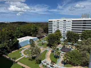 Cond Los Almendros Plaza Torre 1 701 Calle Eider A San Juan 00924 PR