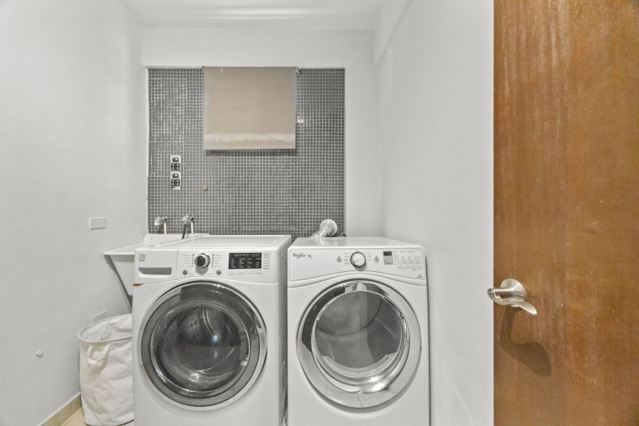 Carr 441 Km 2.6 Interior Bo Carrizal Adjuntas 00602 PR