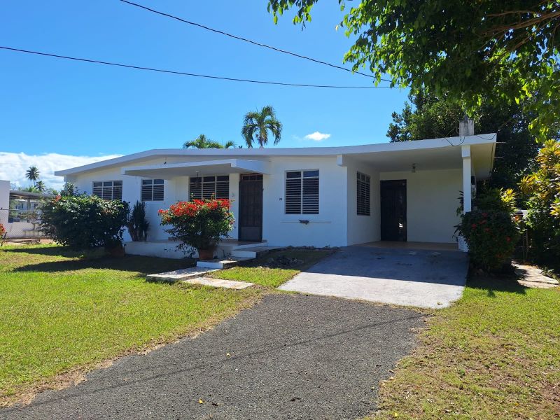 Bo Espinal Sect Hoyo Frio Carr 442 Km 1.5 Adjuntas 00602 PR