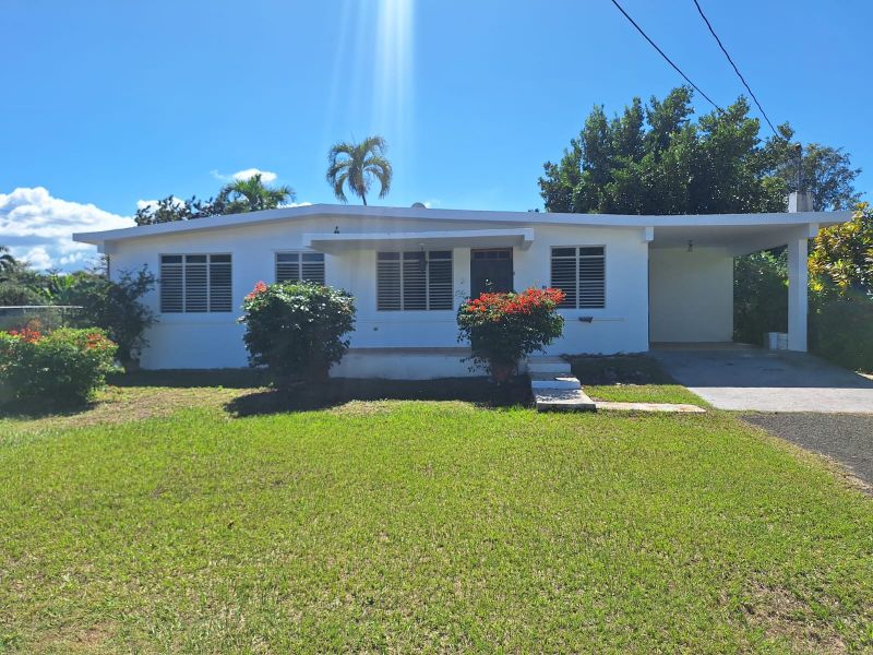 Bo Espinal Sect Hoyo Frio Carr 442 Km 1.5 Adjuntas 00602 PR