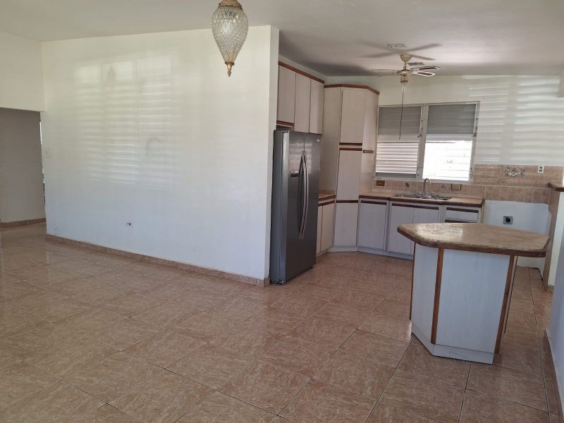 Bo Espinal Sect Hoyo Frio Carr 442 Km 1.5 Adjuntas 00602 PR