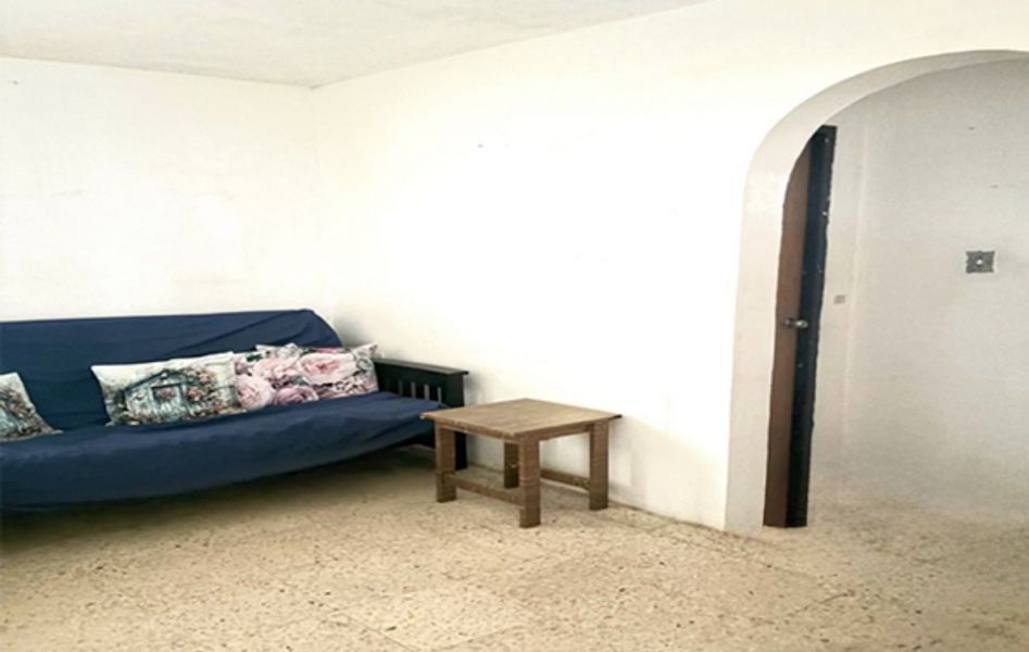 69 Comunidad Piedra Aguza Barrio Amuelas Calle 5 Juana Diaz 00795 PR