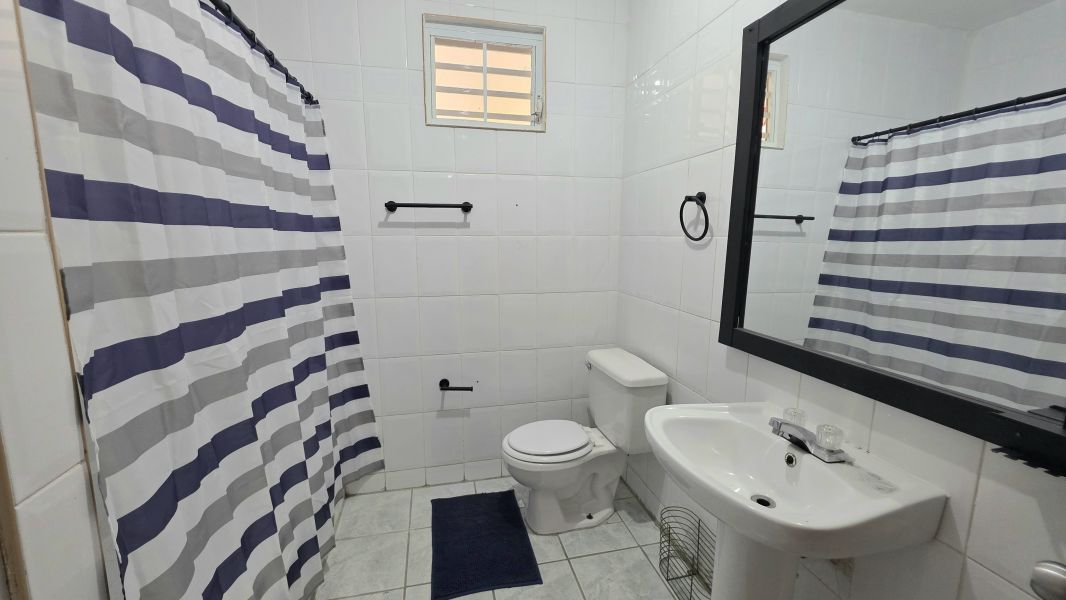 Reparto Las Brisas 3014 Calle Adoracion Isabela 00662 PR