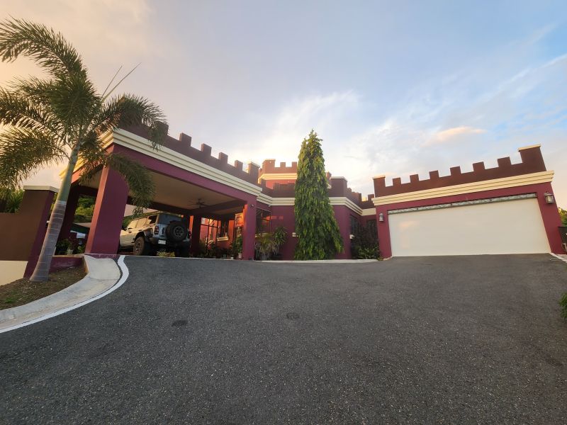 Bo Magas Arriba Carr 383 Km 0.5 Solar 17 Guayanilla 00656 PR