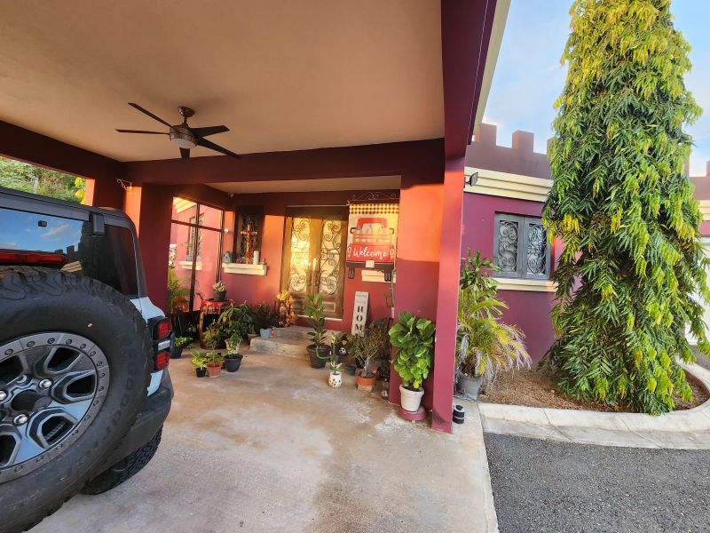 Bo Magas Arriba Carr 383 Km 0.5 Solar 17 Guayanilla 00656 PR