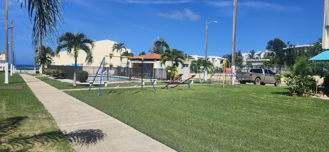 2900 Carr 686 #708 Cond Atlantic View Court Vega Baja 00693 PR