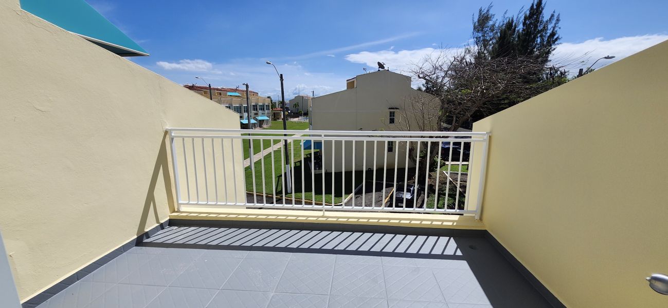 2900 Carr 686 #708 Cond Atlantic View Court Vega Baja 00693 PR