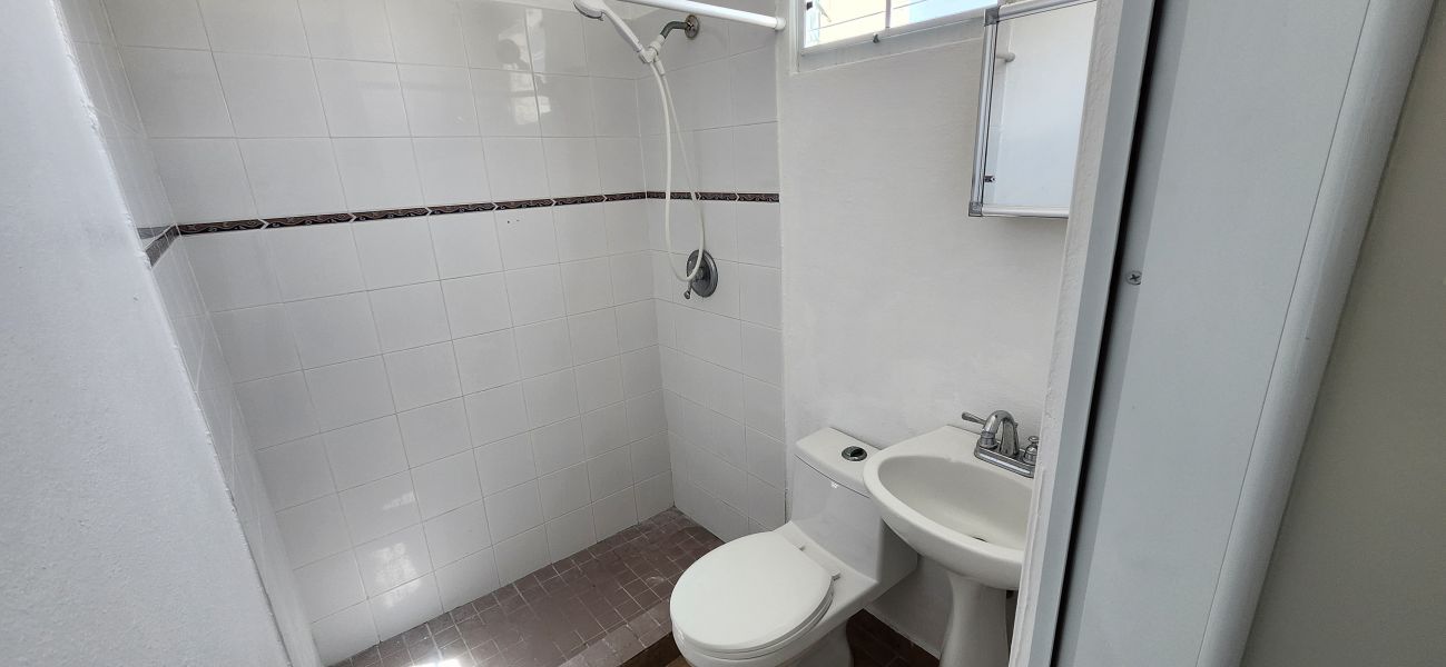 2900 Carr 686 #708 Cond Atlantic View Court Vega Baja 00693 PR