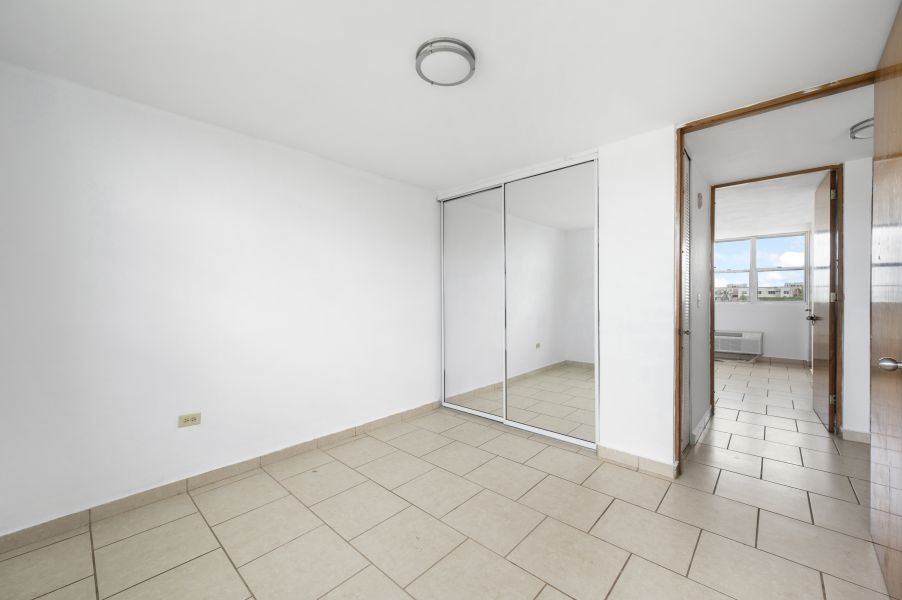 Cond Veredas Del Mar Carr 686 Apt 302, Vega Baja - 15