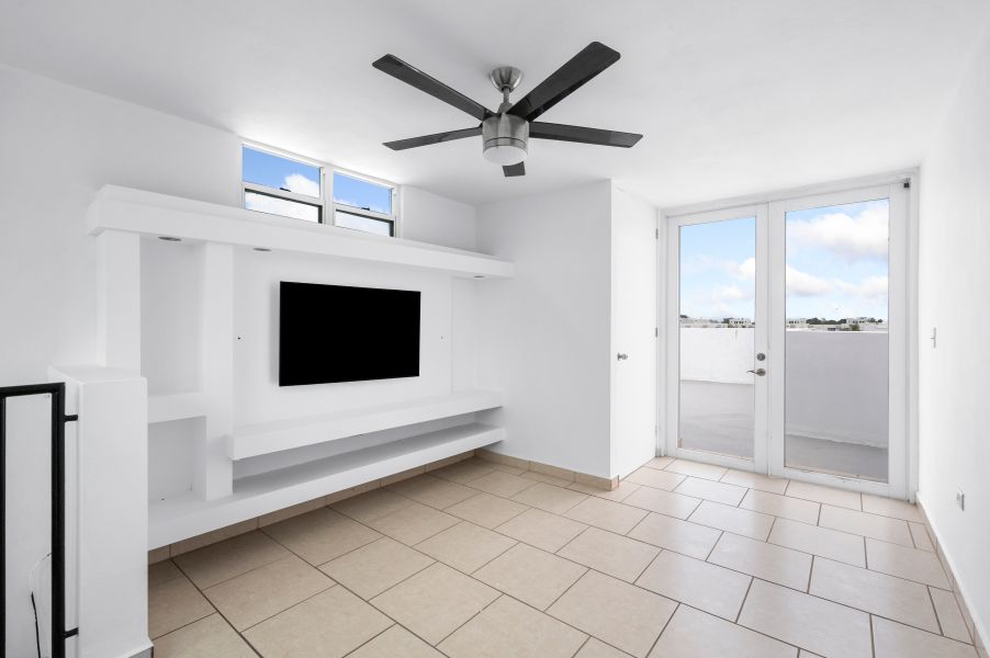 Cond Veredas Del Mar Carr 686 Apt 302, Vega Baja - 23