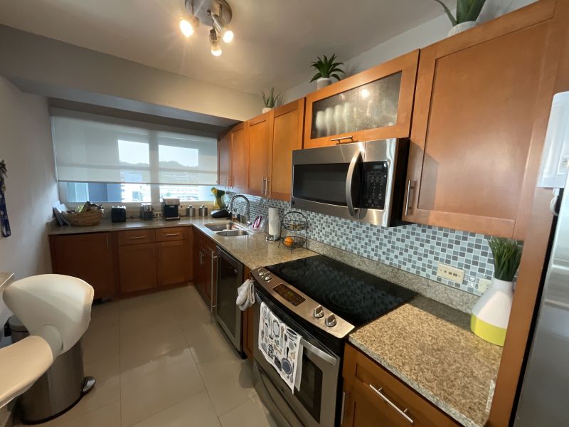 Cond Art At San Patricio Calle Parkside #5 Guaynabo 00968 PR