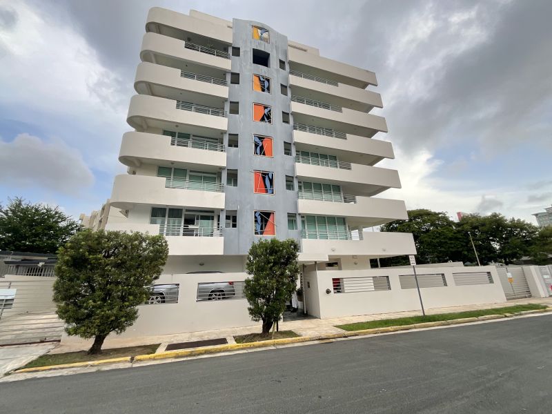 Cond Art At San Patricio Calle Parkside #5 Guaynabo 00968 PR